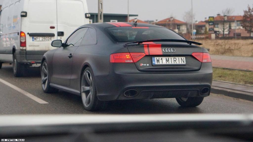 991987AUDIRS53126.jpg