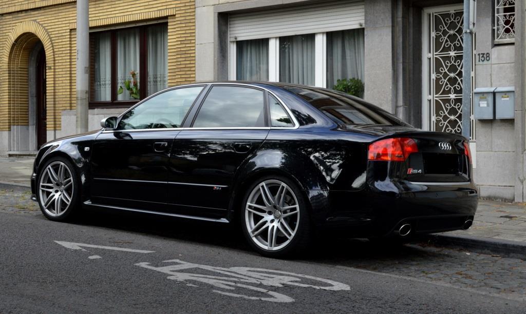 992596AUDIRS42165.jpg