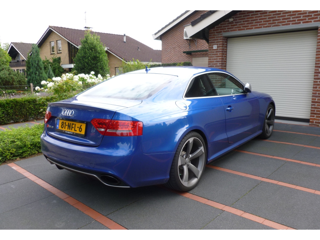993247AUDIRS5462.jpg