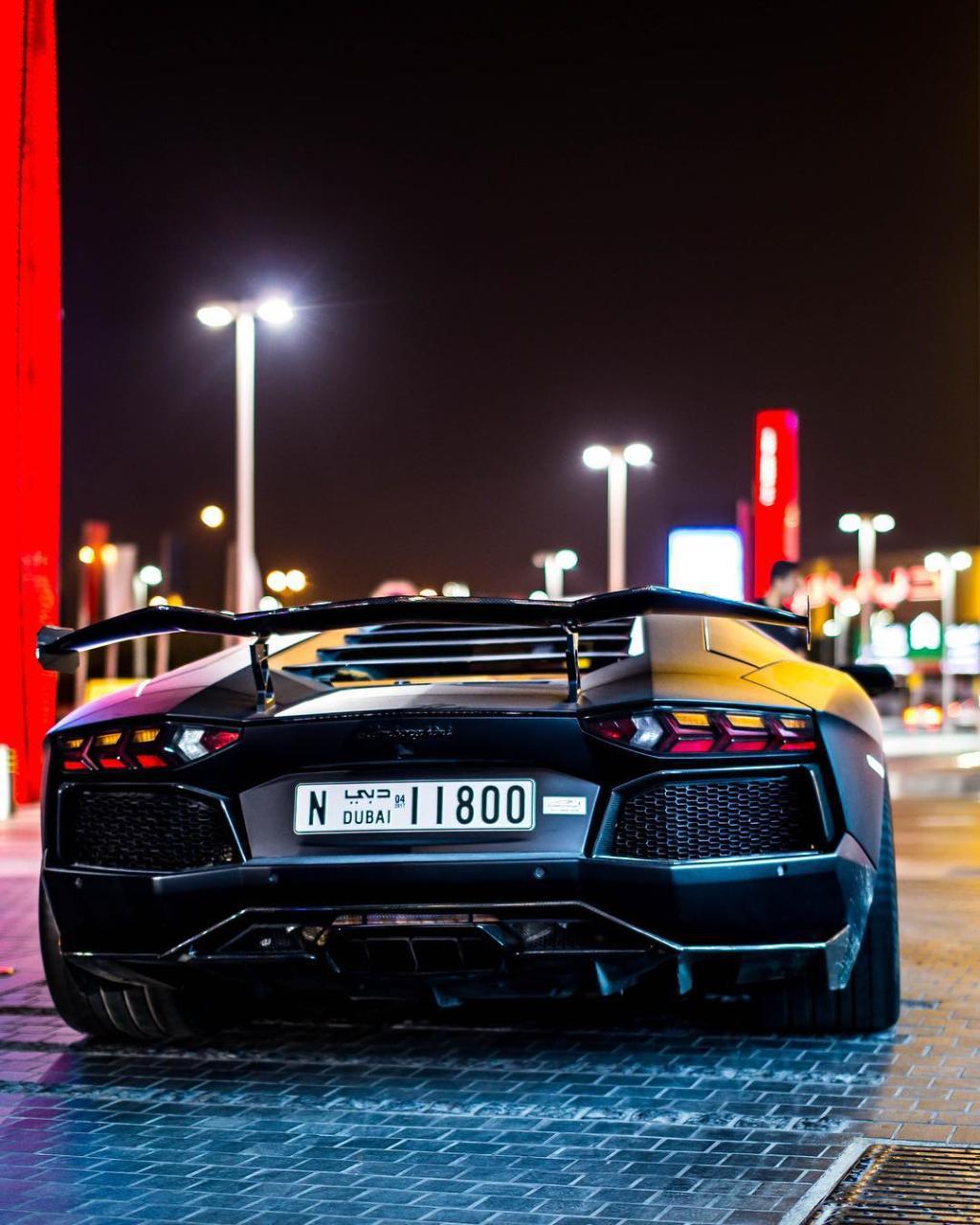 9936404235LAMBORGHINIAVENTADOR.jpg