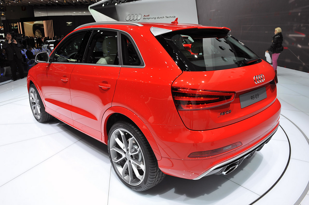994393RSQ3002.jpg