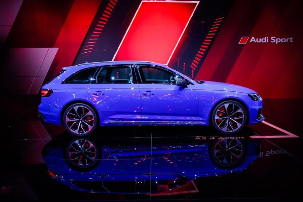 994845AUDIRS4B90069.jpg
