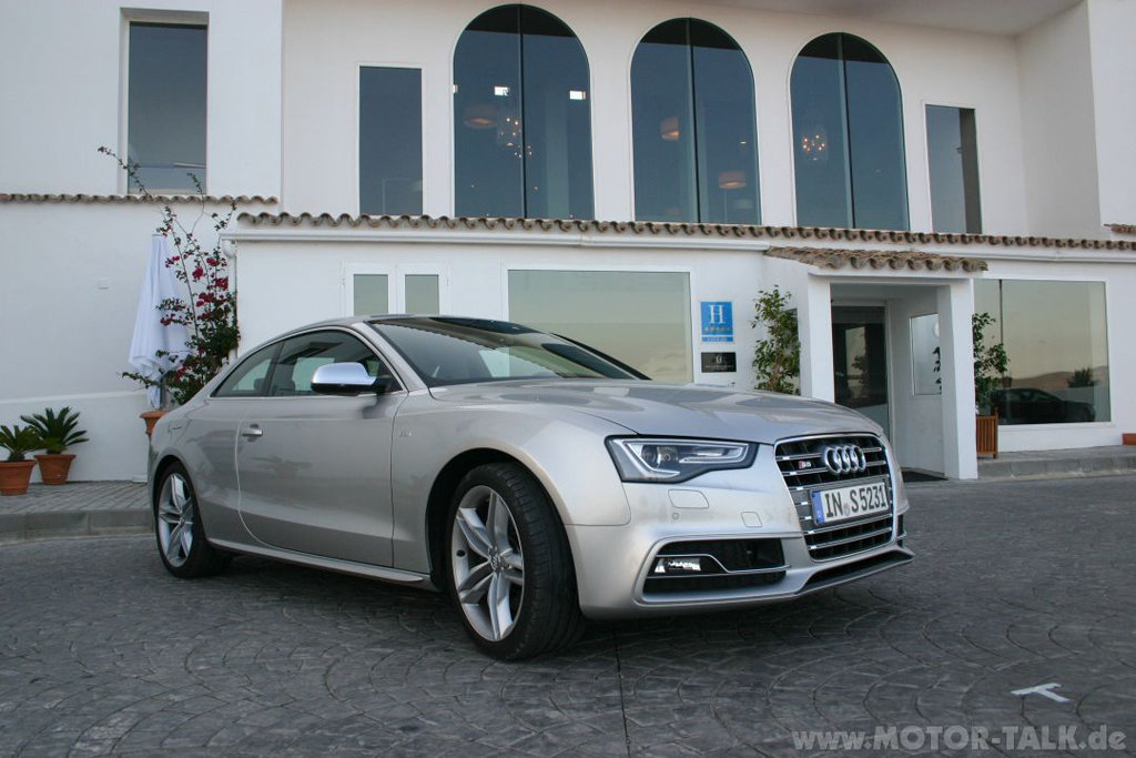 996503161S5ESQUIROU.jpg