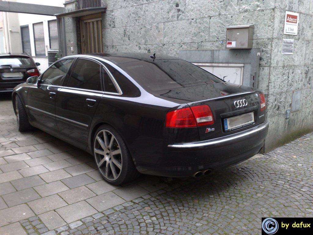 997011353S8ESQUIROU.jpg
