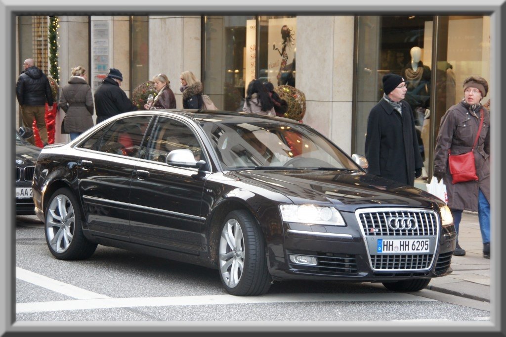 997795160S8ESQUIROU.jpg