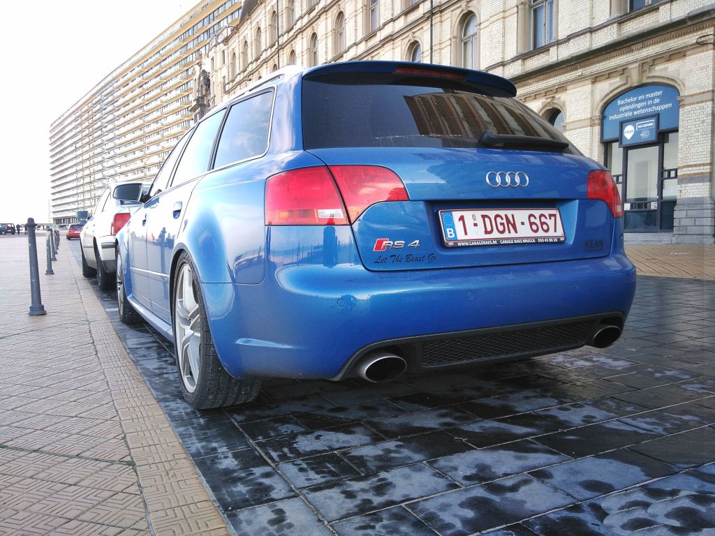 998493AUDIRS42605.jpg