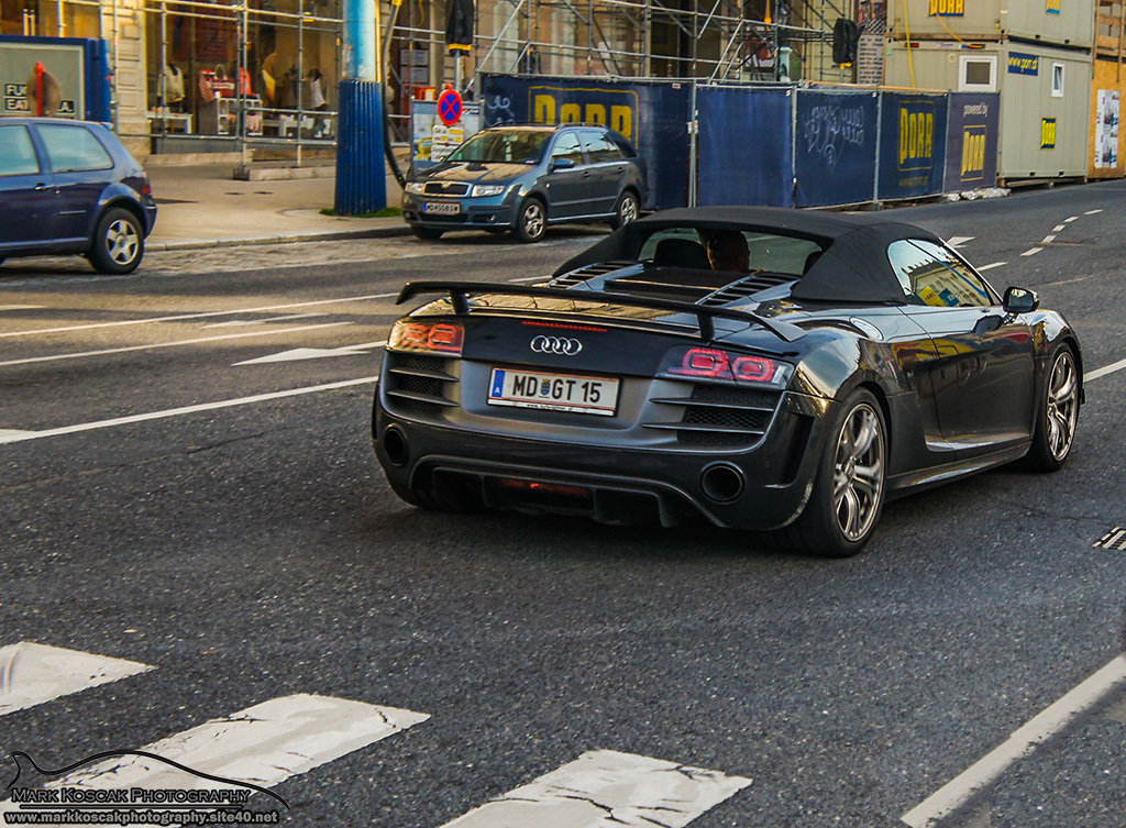 998796R8GT1046.jpg