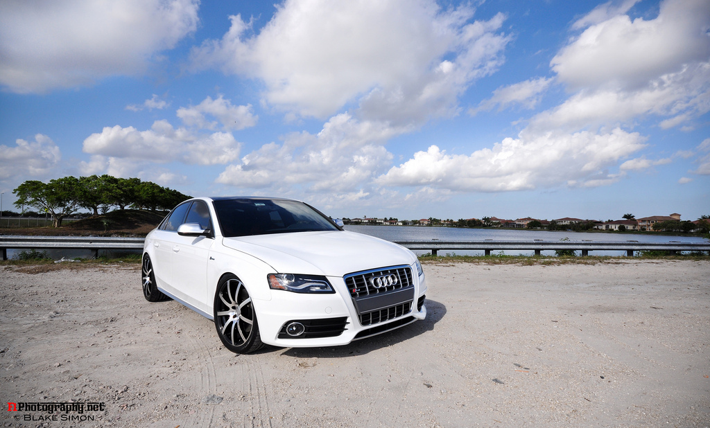 999588110S4ESQUIROU.jpg