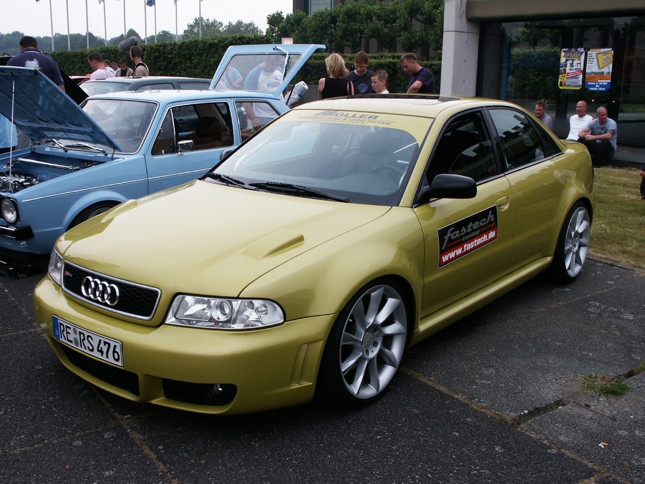 b_1_q_0_p_0.jpg?u=https%3A%2F%2Ffarm6.st