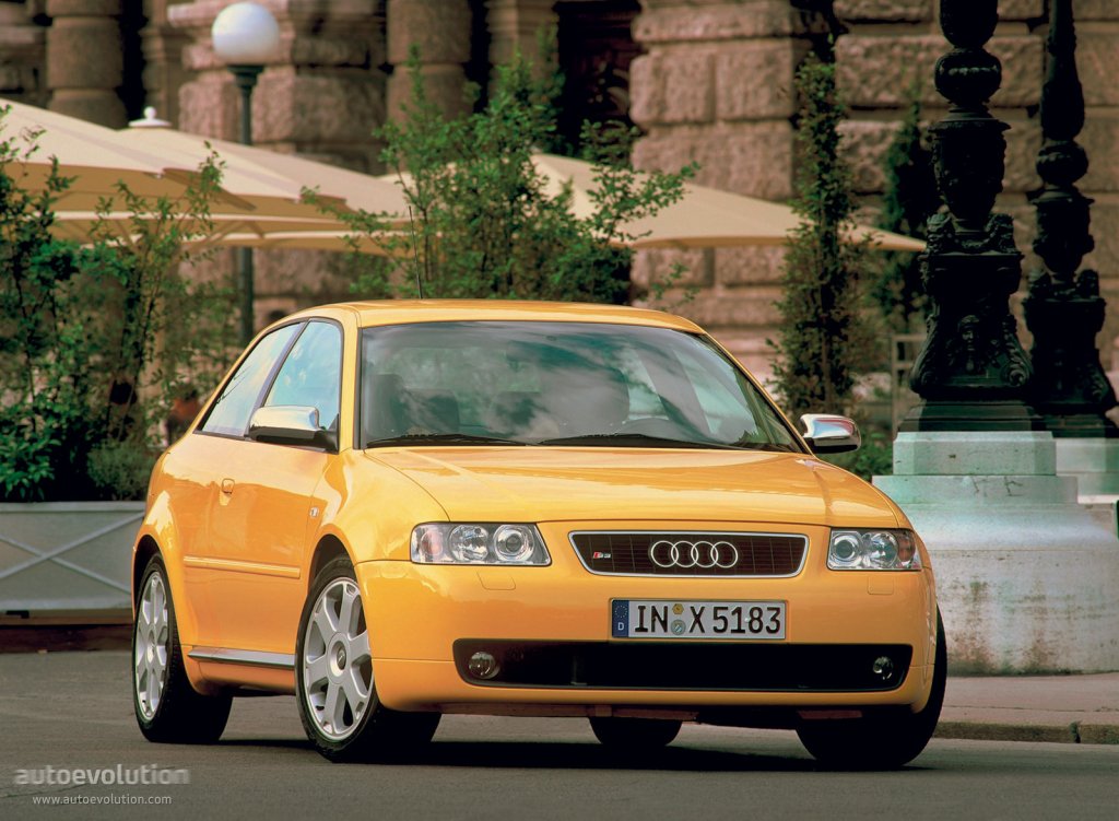 AUDIS3-3562_1.jpg