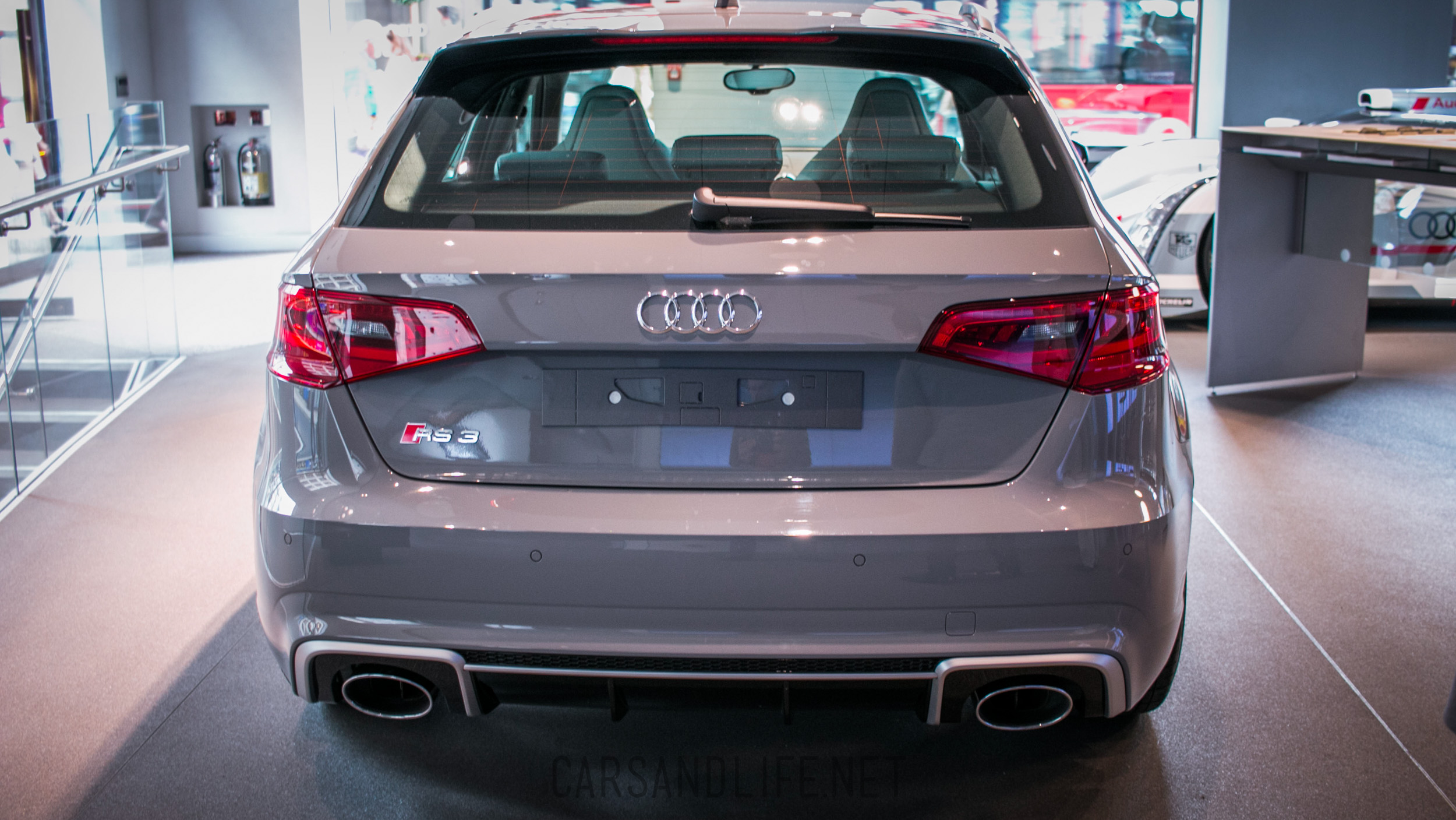 Audi-RS3-5.jpg