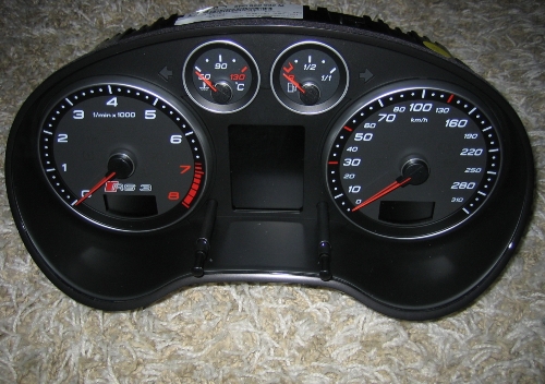 Audi-RS3-instrumentarium-1.jpg