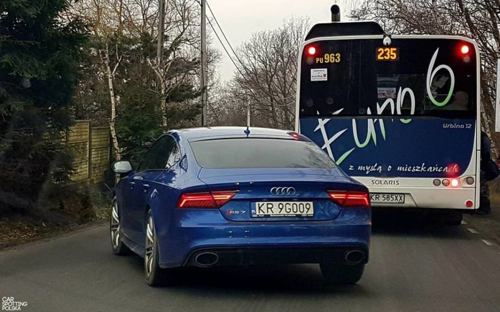 Evjon0L.jpg
