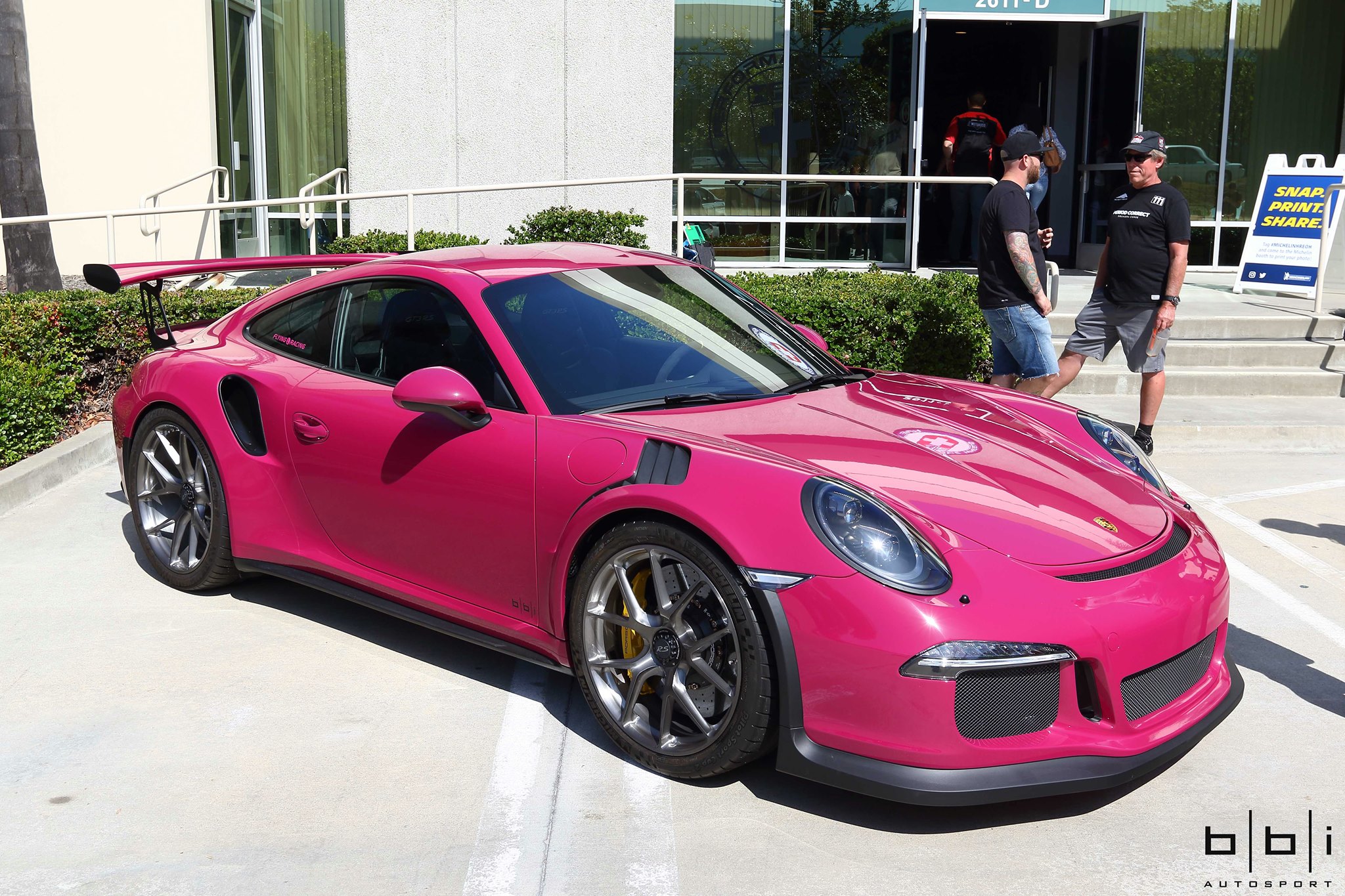 Ruby-Star-Porsche-911-GT3-RS-3.jpg