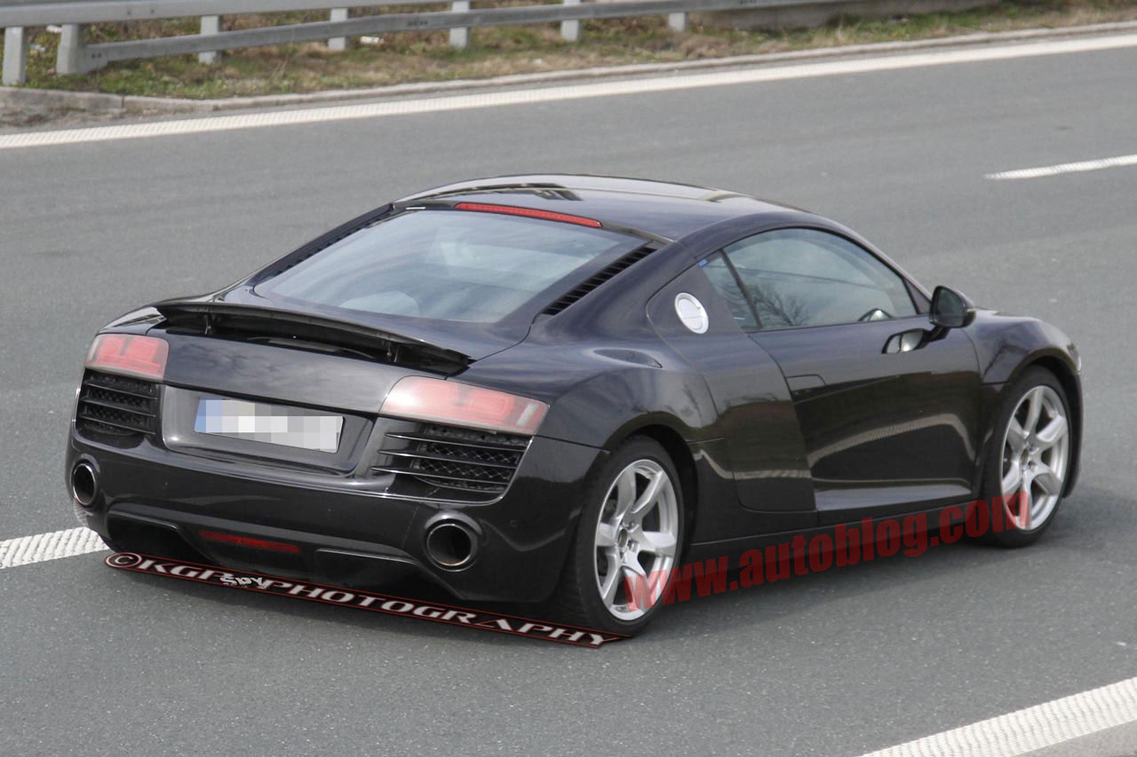 S0-Surprise-l-Audi-R8-restylee-se-montre-259421.jpg