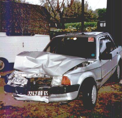 1983%20Ford%20Escort%201.6i%20Ghia%203.JPG