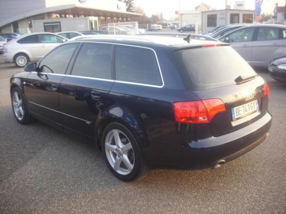 audi-a4-e8540725_4-img.jpg