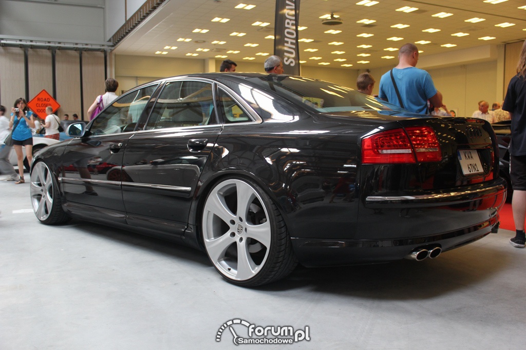 audi-a8-model-d3-m20182.jpg