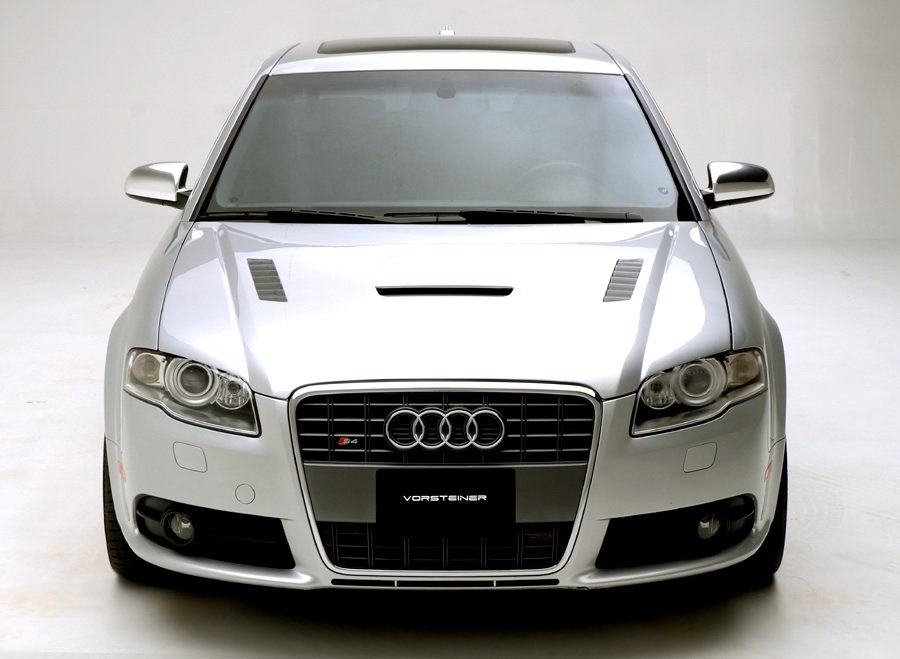 audi-b7-cf-hood-front.jpg