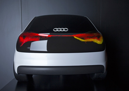 audi-oled-technology-5-550x389.jpg