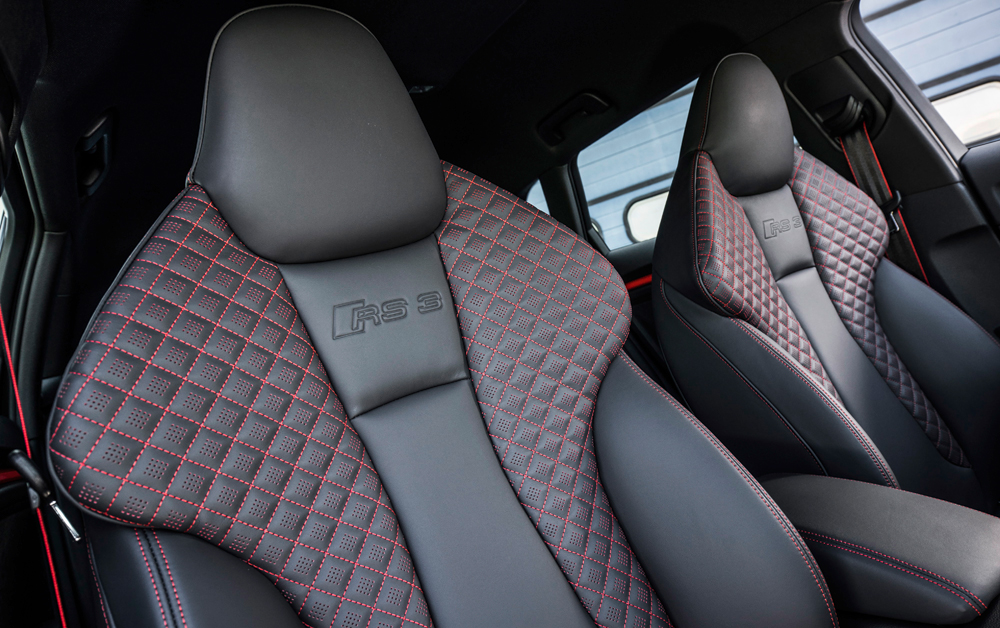 audi-rs3-baquets.jpg