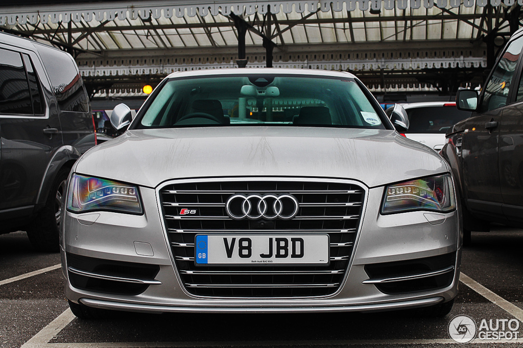 audi-s8-d4-c248415022013174651_1.jpg