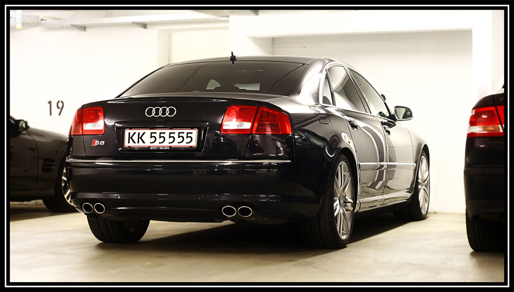 audi-s8-v10-845a9b6b-0716-4ec6-835a-23bc3367ac49.jpg