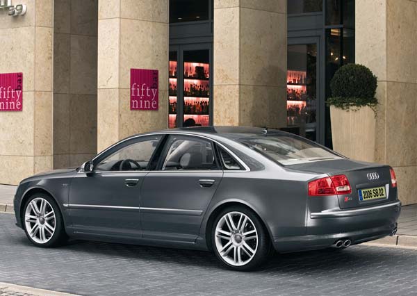 audi_s8_2007_arr.jpg