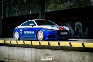 big-audi-tt-rothmans-eah-customs-300x200