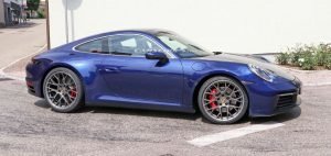 big-porsche-911-type-992-se-devoile-300x