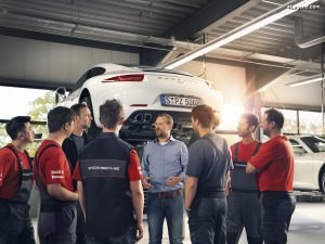 big-porsche-institut-300x225.jpg