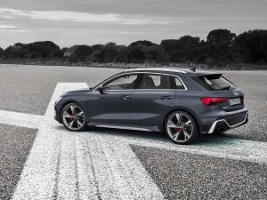 big-rendus-audi-rs3-2021-300x225.jpg