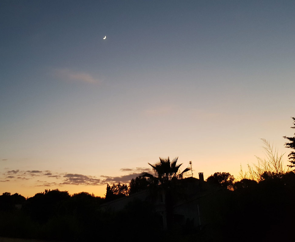 coucher-de-soleil-toit-st-drezery.jpg