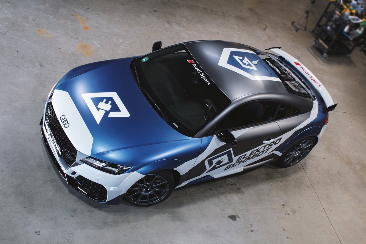 69702684_689733291491146_761578056123940