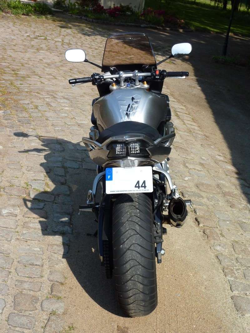 fz1oki10.jpg