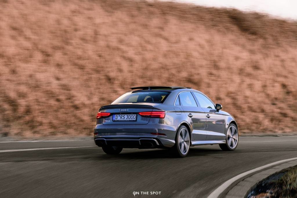 rR93LmE.jpg