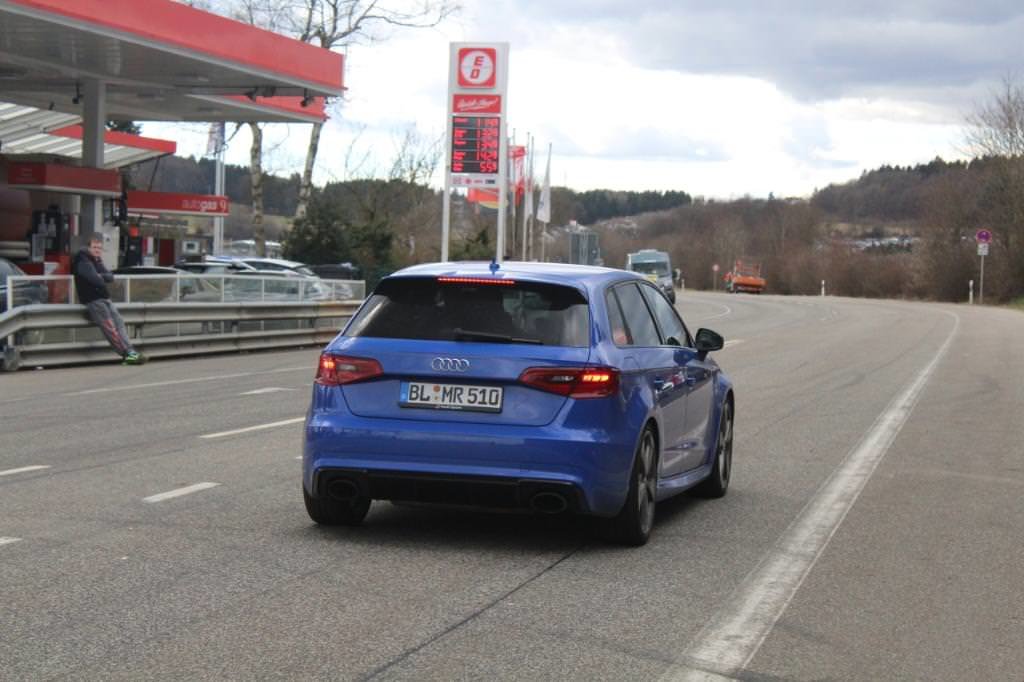 sBXS9xq.jpg