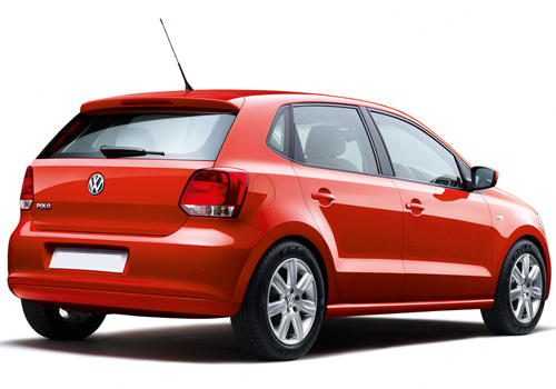 volkswagen-polo-rear-angle-view-048.jpg