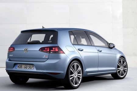 volkswagen_golf_2012_8ffe6-450-300.jpg