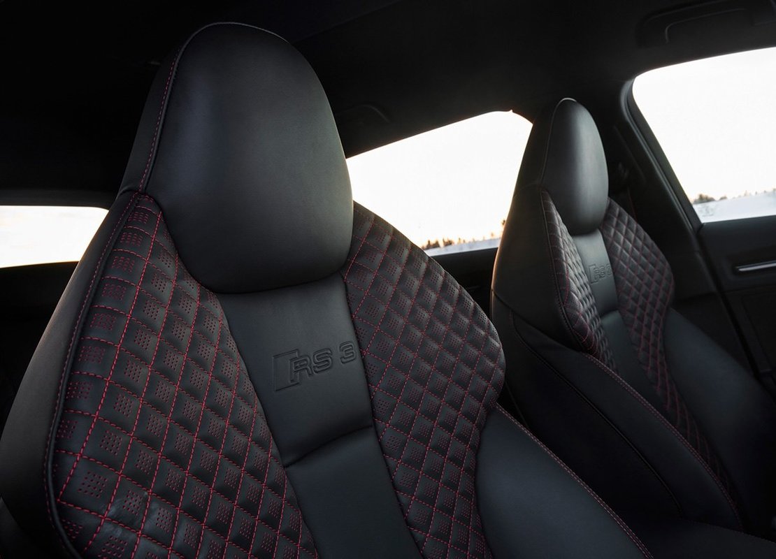 VOITURE (4).jpg