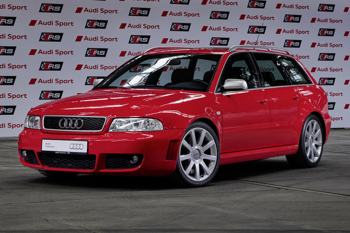 audi-rs4-b5.thumb.jpg.28153b5558db5bdc59cbd4695b424ba4.jpg