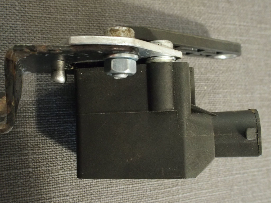 PC010015_redimensionner.JPG.79d6eb300d0c9196eed7341aa21a5e74.JPG