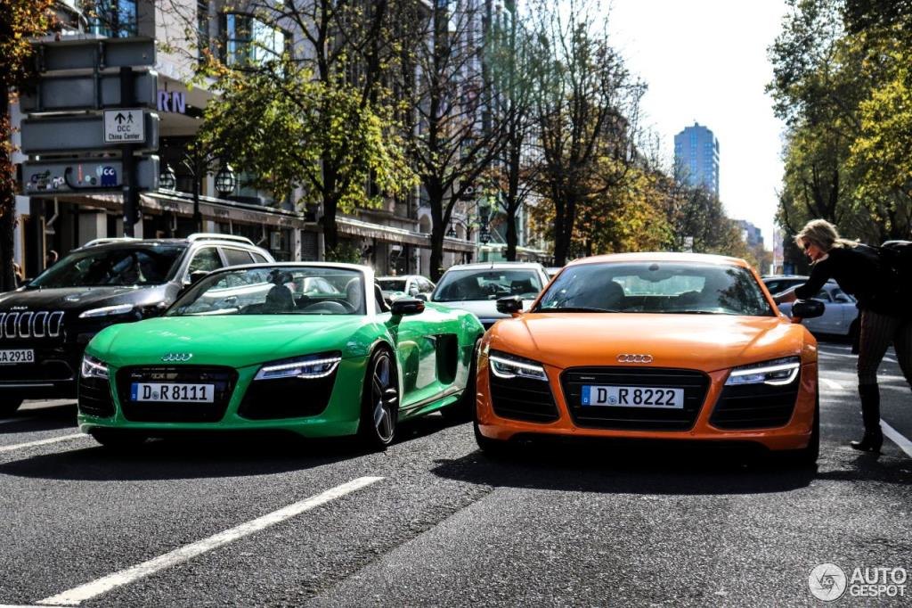 464885603_AUDIR8V104784.jpg.0e4f46e1a55d57123c9e1e1fe7ec6d5d.jpg