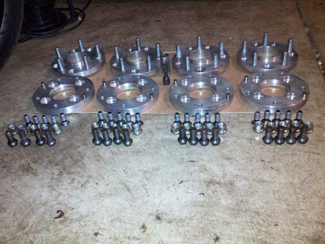 Adapters2.jpg.db76bf6ab051184f71d4525704e7d2a2.jpg