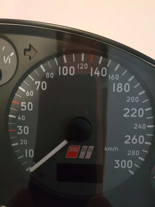 Compteur_Vitesse.thumb.jpg.7eb9bb1b7c6d215a835c2cd44e14f5a5.jpg
