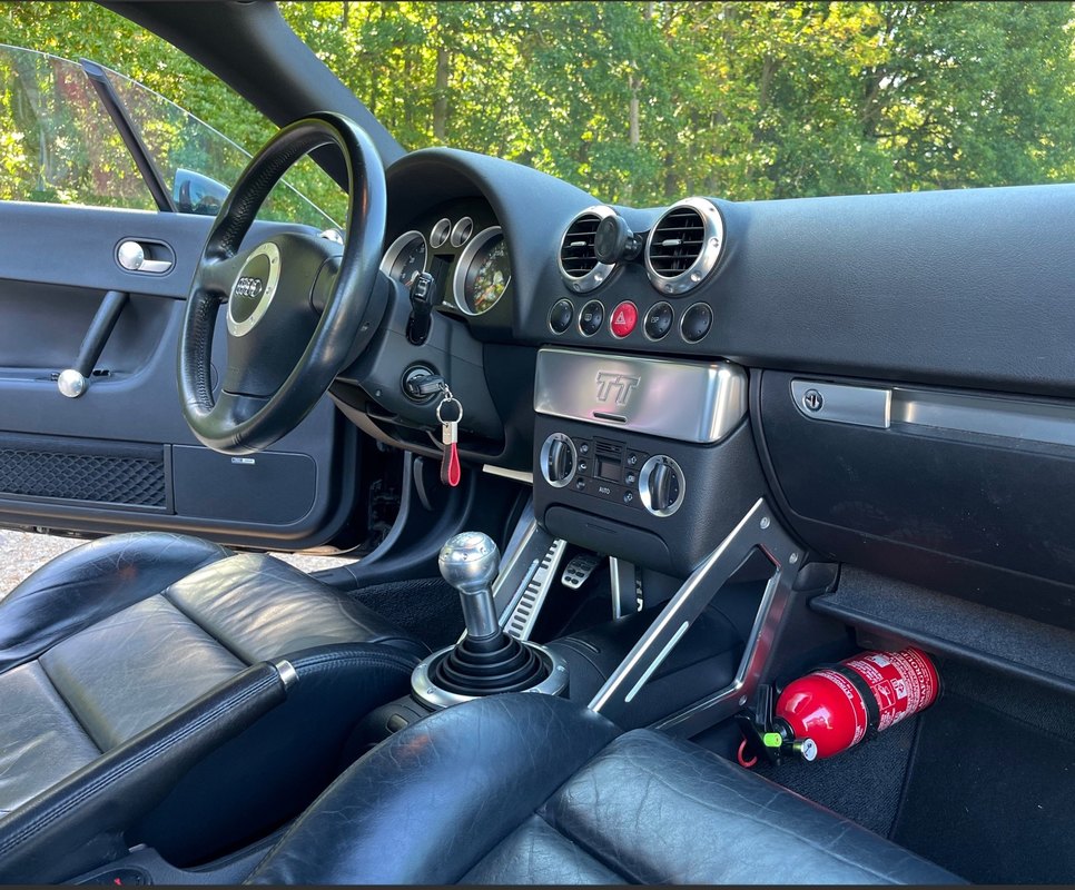 TT5.thumb.jpg.93c03a0020cb6cf9608a42d652f2dd3d.jpg