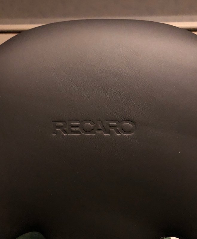 Recaro5.thumb.jpg.2c434378a34768b3d985f74f26fccc09.jpg