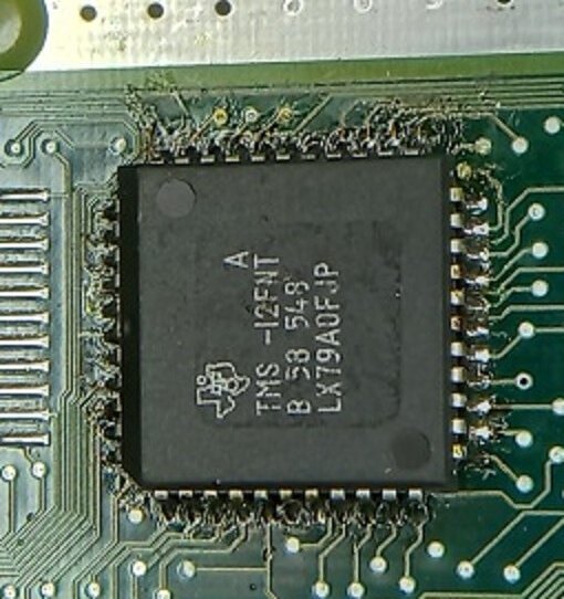 eprom.jpg.97890750a757d39901b992b5d016addd.jpg