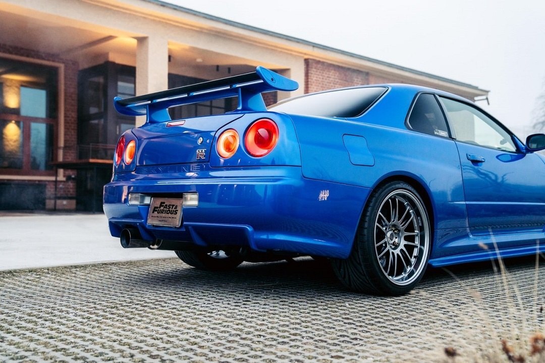 Nissan-Skyline-GT-R-Paul-Walker-2-Grande.jpeg.3c95d0c1b396c4e0fedf091f189003de.jpeg
